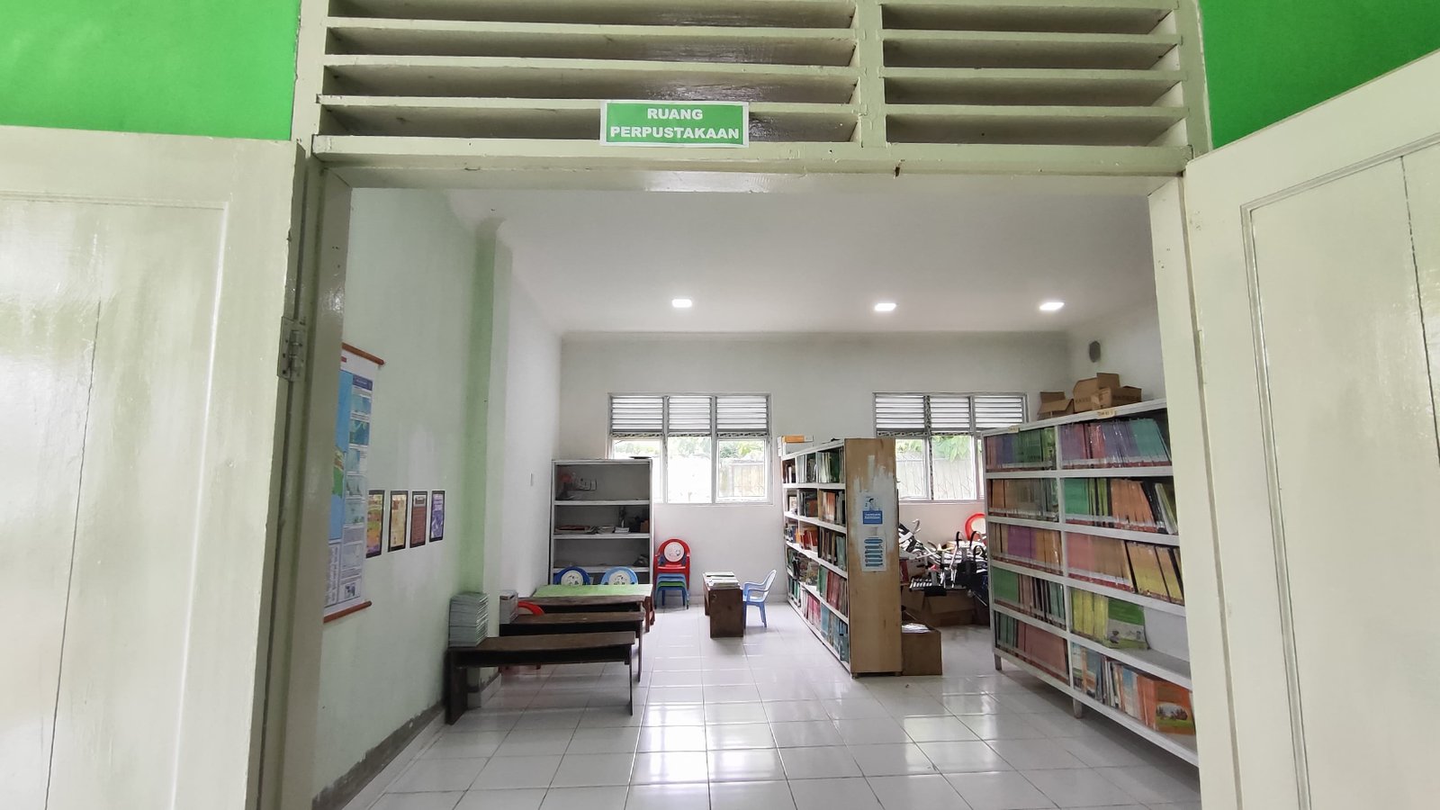 Foto Perpustakaan - 1